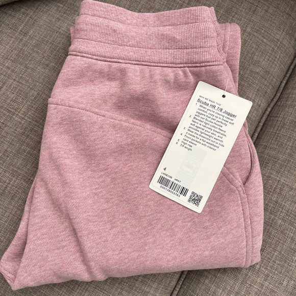 BNWT Lululemon Scuba HR 7/8 Jogger size 4 - Picture 5 of 6